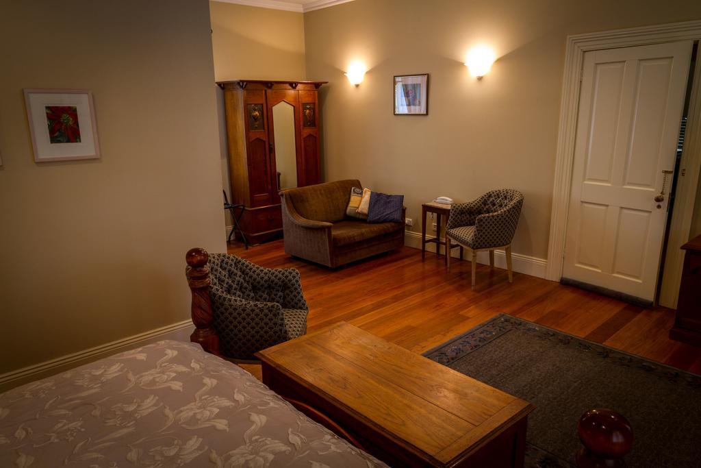 Tizzana Winery Bed And Breakfast Sackville Reach Ruang foto