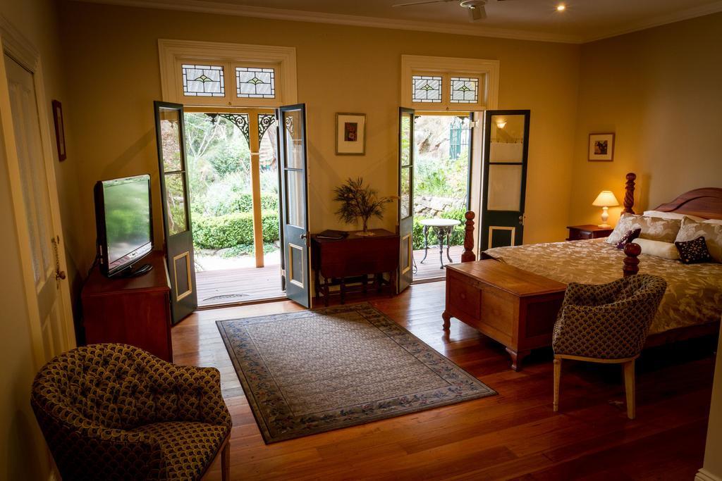 Tizzana Winery Bed And Breakfast Sackville Reach Ruang foto